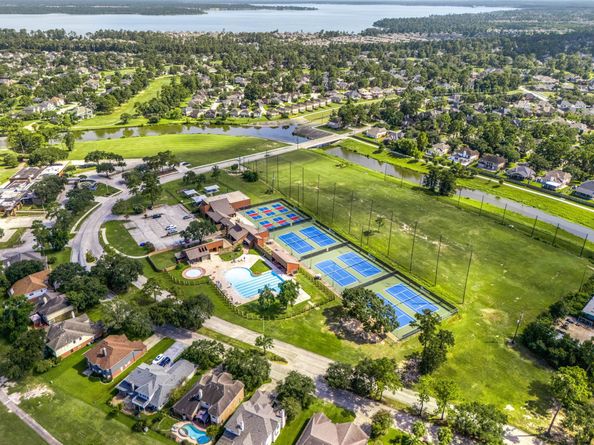18519 Walden Forest Drive, Humble TX 77346