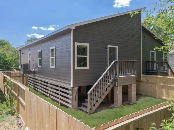 4302 Hirsch Road, Houston TX 77026
