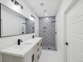 7947 Avenue F, Houston TX 77012