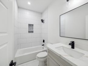 7947 Avenue F, Houston TX 77012