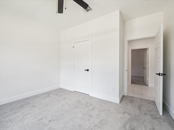 7947 Avenue F, Houston TX 77012