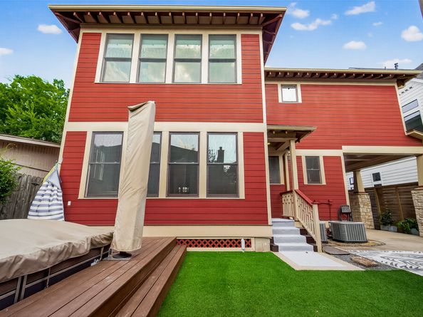 1445 Hall Place, Houston TX 77008
