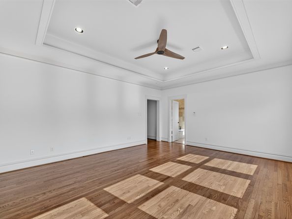 1445 Hall Place, Houston TX 77008