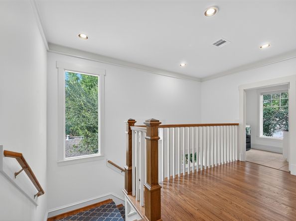 1445 Hall Place, Houston TX 77008