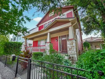 1445 Hall Place