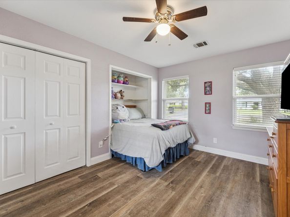 9302 Rosstown Way, Houston TX 77080