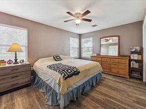 9302 Rosstown Way, Houston TX 77080