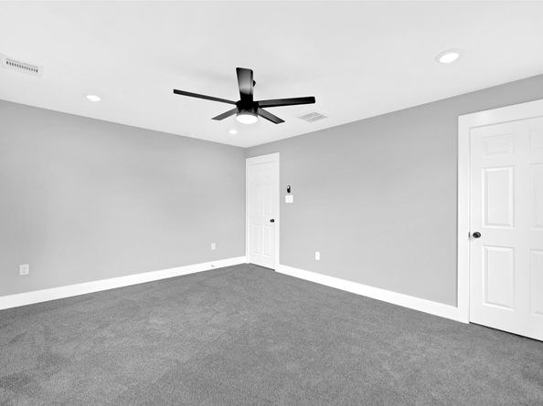 9705 Peachtree Street, Houston TX 77016