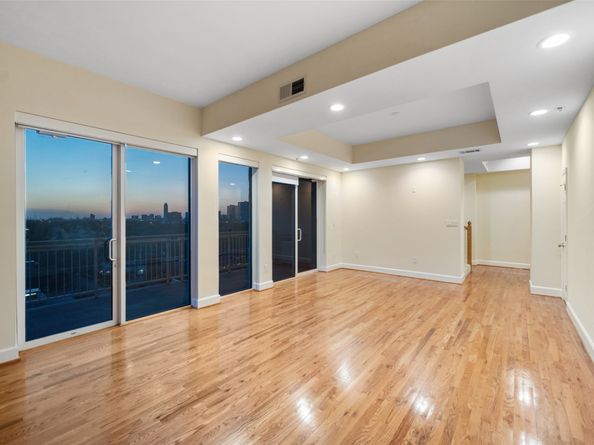 2520 Robinhood Street 1001, Houston TX 77005