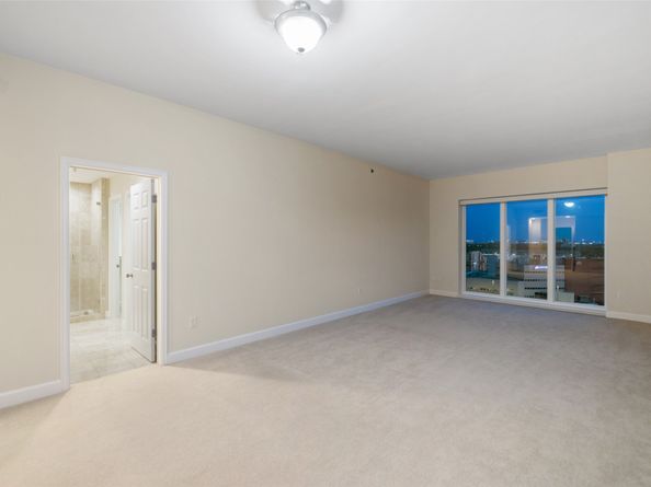 2520 Robinhood Street 1001, Houston TX 77005