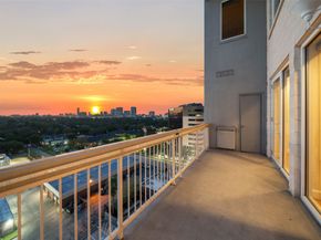 2520 Robinhood Street 1001, Houston TX 77005