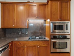 2520 Robinhood Street 1001, Houston TX 77005