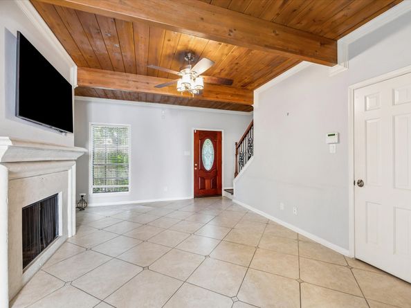 5372 Brownway Street D34, Houston TX 77056