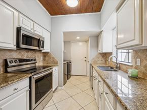 5372 Brownway Street D34, Houston TX 77056
