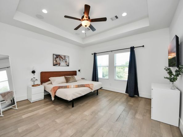 2415 Anita Street A, Houston TX 77004