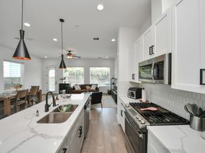 2415 Anita Street A, Houston TX 77004