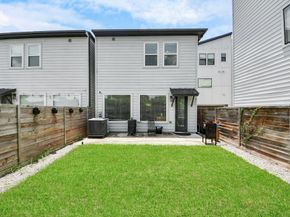 2415 Anita Street A, Houston TX 77004