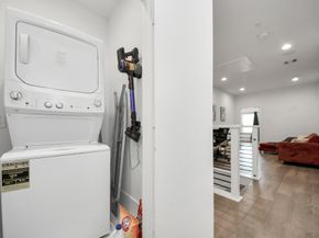 2415 Anita Street A, Houston TX 77004
