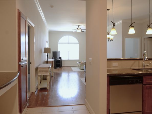 2203 Dorrington Street 403, Houston TX 77030
