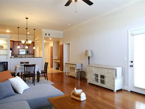 2203 Dorrington Street 403, Houston TX 77030