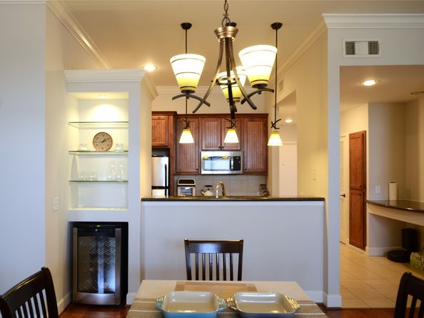 2203 Dorrington Street 403, Houston TX 77030