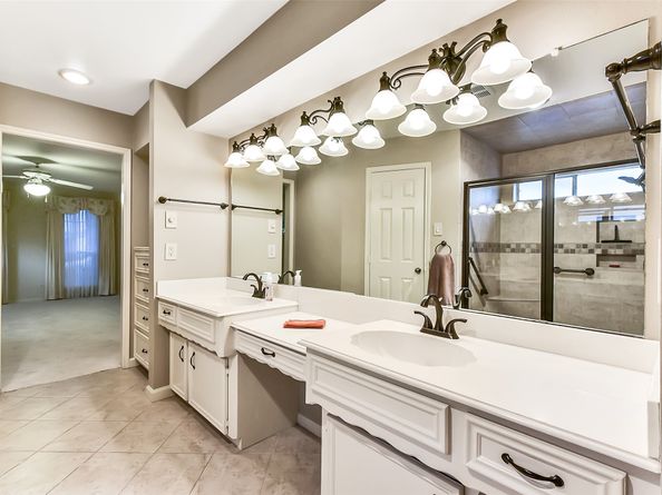 2614 Manila Lane, Houston TX 77043