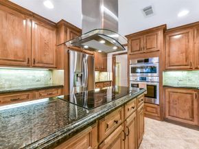 2614 Manila Lane, Houston TX 77043