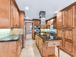 2614 Manila Lane, Houston TX 77043