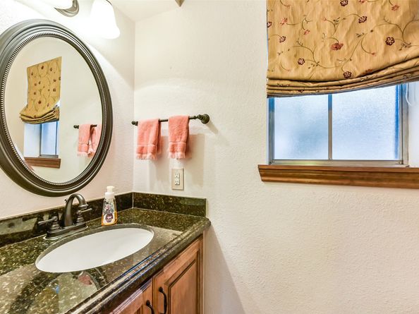2614 Manila Lane, Houston TX 77043