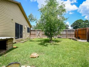 5011 Kleinway Drive, Houston TX 77066