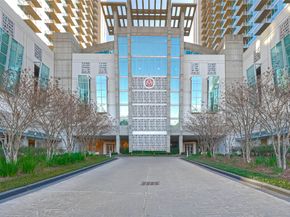 5925 Almeda Road 11608, Houston TX 77004