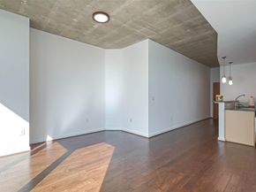 5925 Almeda Road 11608, Houston TX 77004