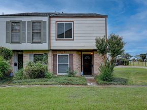6330 Creekbend Drive D, Houston TX 77096