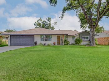 8918 Springview Lane