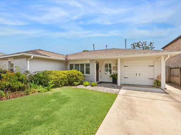 1511 Thornton Road, Houston TX 77018
