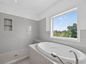 1630 W 24th Street, Houston TX 77008