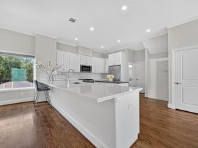 1630 W 24th Street, Houston TX 77008