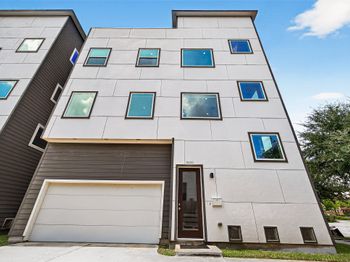1630 W 24th Street