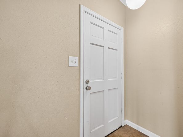 6401 Deihl Road 1105, Houston TX 77092