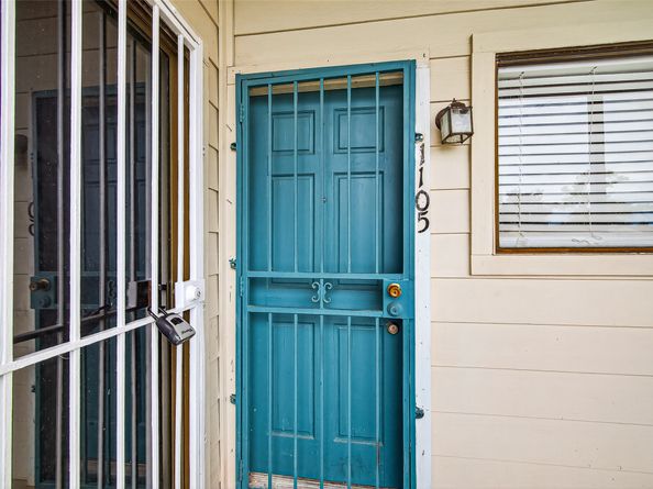 6401 Deihl Road 1105, Houston TX 77092