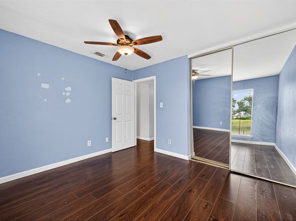 6401 Deihl Road 1105, Houston TX 77092