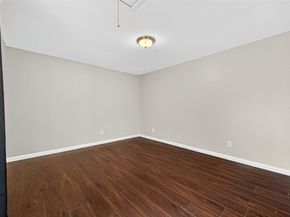 6401 Deihl Road 1105, Houston TX 77092