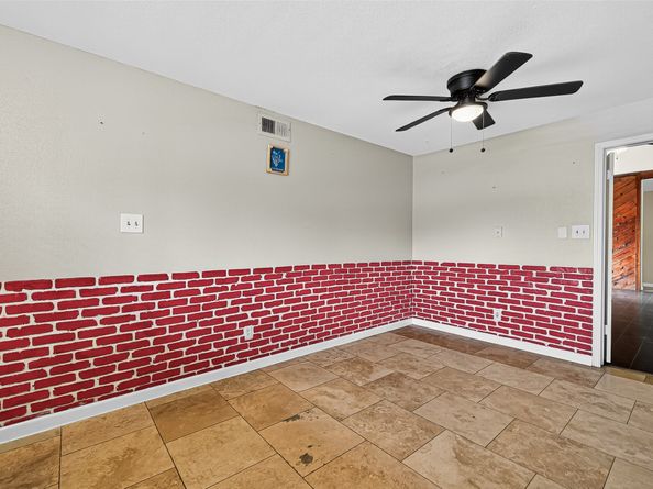 6401 Deihl Road 1105, Houston TX 77092
