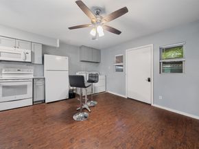 8216 Fondren Road 8216, Houston TX 77074