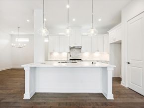 5307 Eigel Street, Houston TX 77007