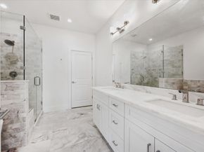 5307 Eigel Street, Houston TX 77007