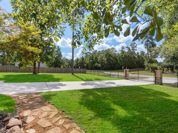 27502 Whispering Maple Way, Spring TX 77386