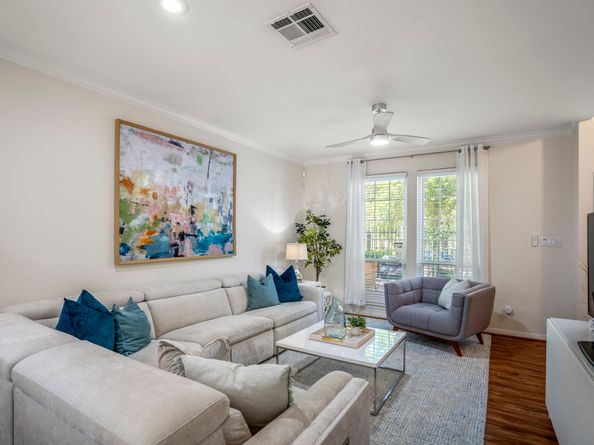 2703 Jackson Street, Houston TX 77004
