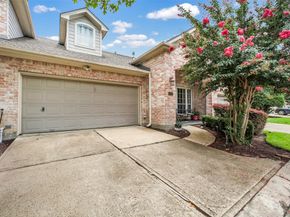 1107 Enclave Square E, Houston TX 77077