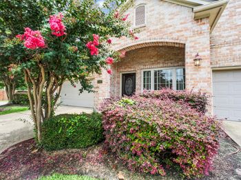 1107 Enclave Square E